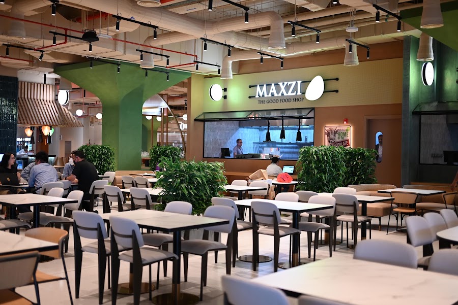 Maxzi The Good Food Shop - Yas Mall, Abu Dhabi