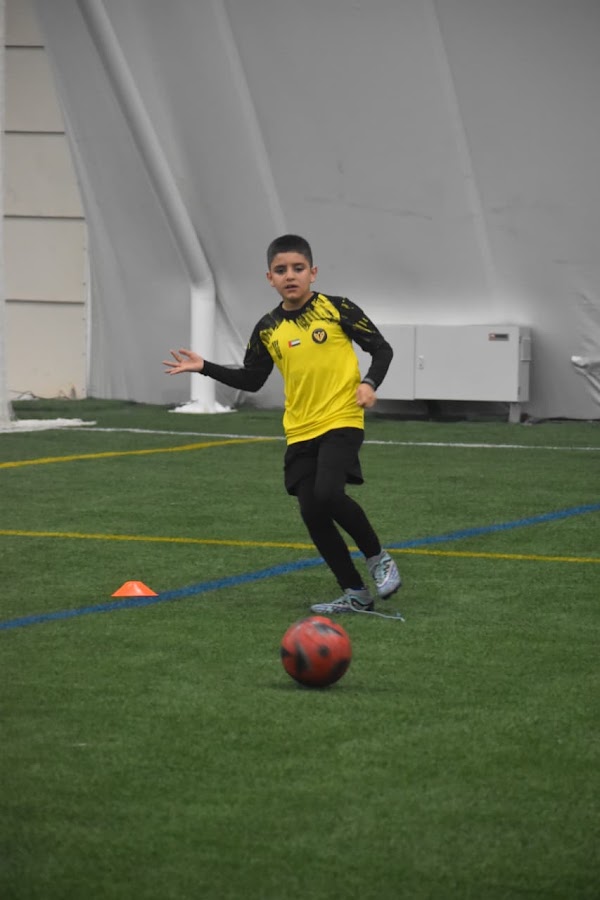 اكاديمية نادي بينونة الرياضي لكرة القدم Baynounah sports club football academy