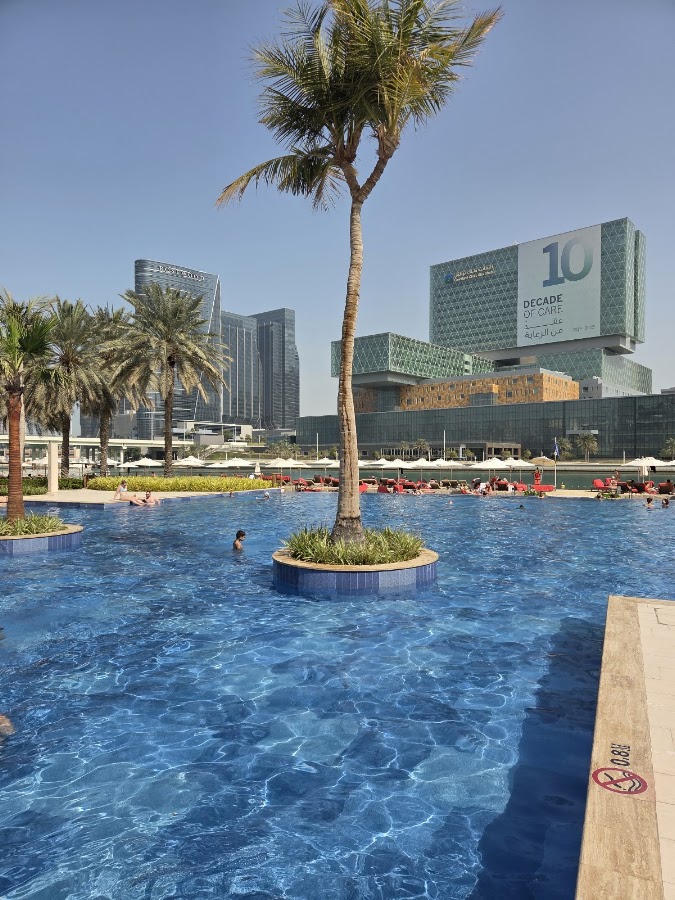 Swimming pool