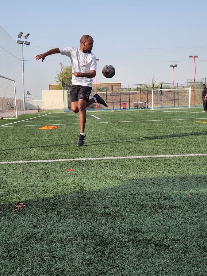 AL Najmah Academic Football - (فرع نادي بني ياس) أكاديمية النجمة الكرة القدم