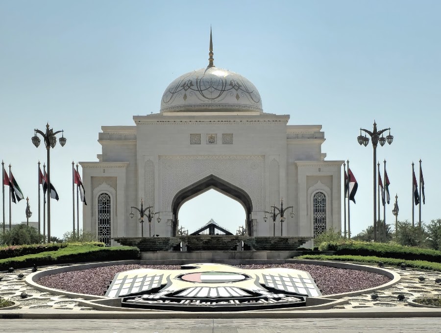 Falcon Circle