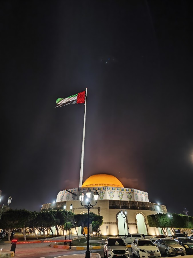 Abu Dhabi Flagpole