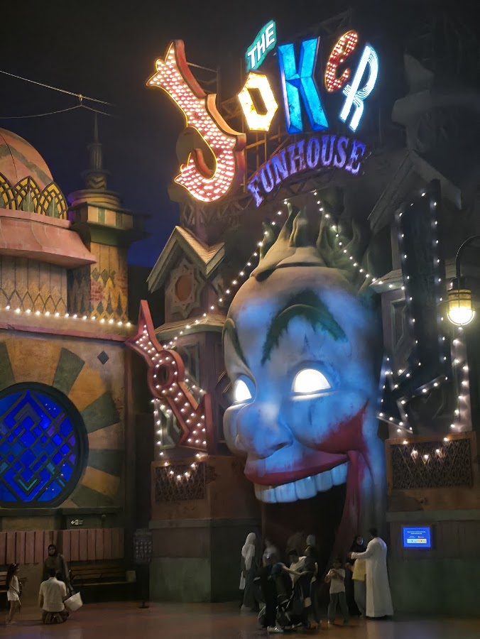 WarnerBros Warehouse