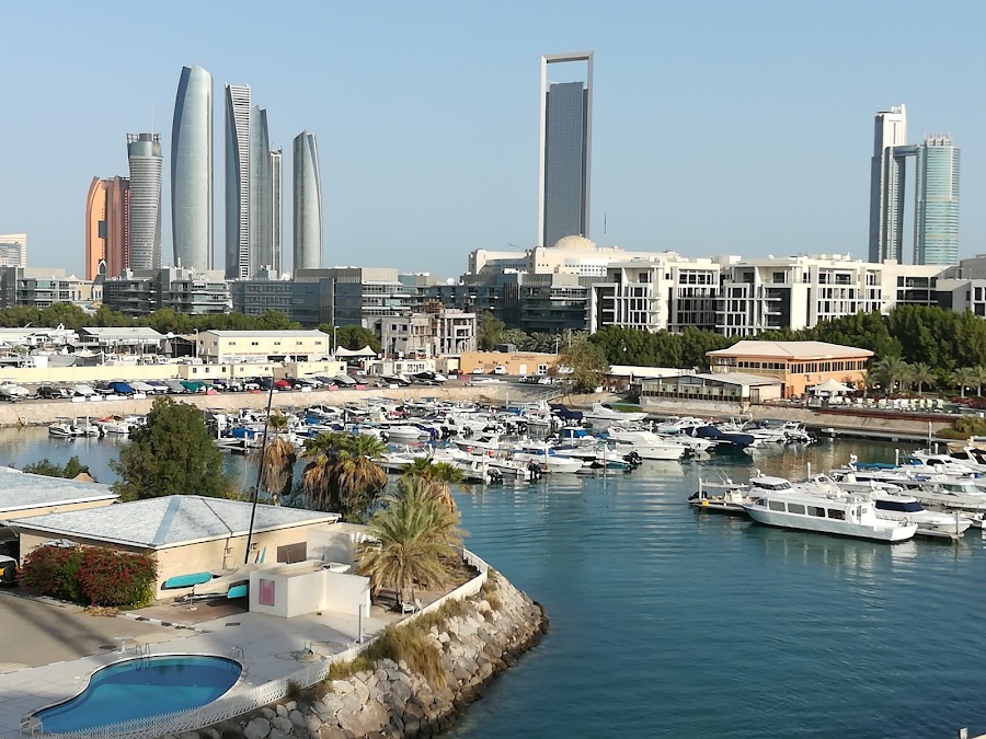 Marina AlBateen Resort