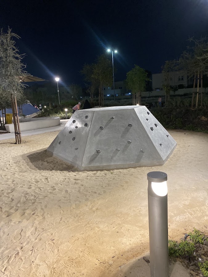 حديقة شيخة | Al Shumukh Park MBZ