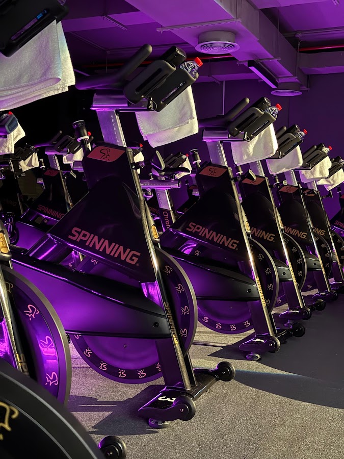 SPIN UP Indoor Cycling Studio