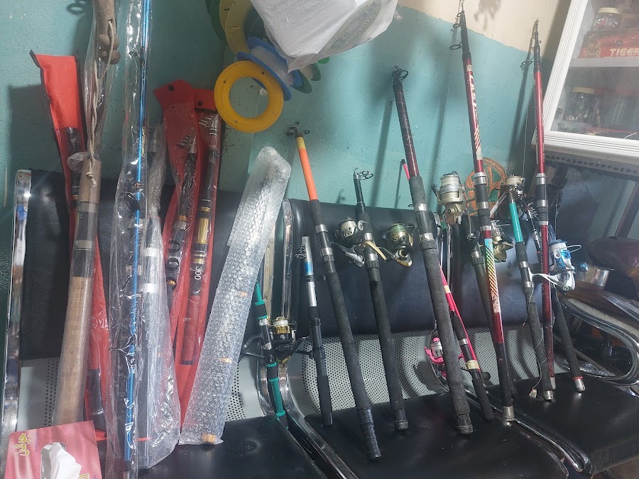 Tapoban auto electric & A/C Rep. Shop & fishing accessories