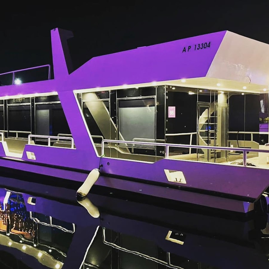 Crown Yacht & Boats Rental