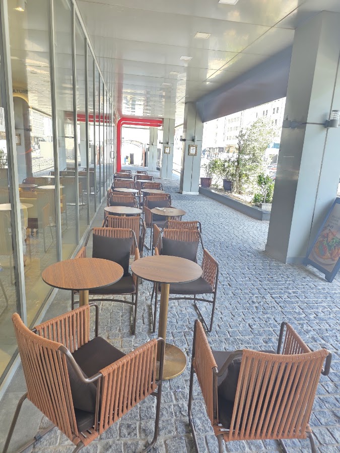 Peet’s Coffee | Guardian Towers