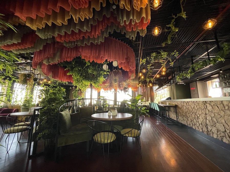 Forest Cafe and Restaurant