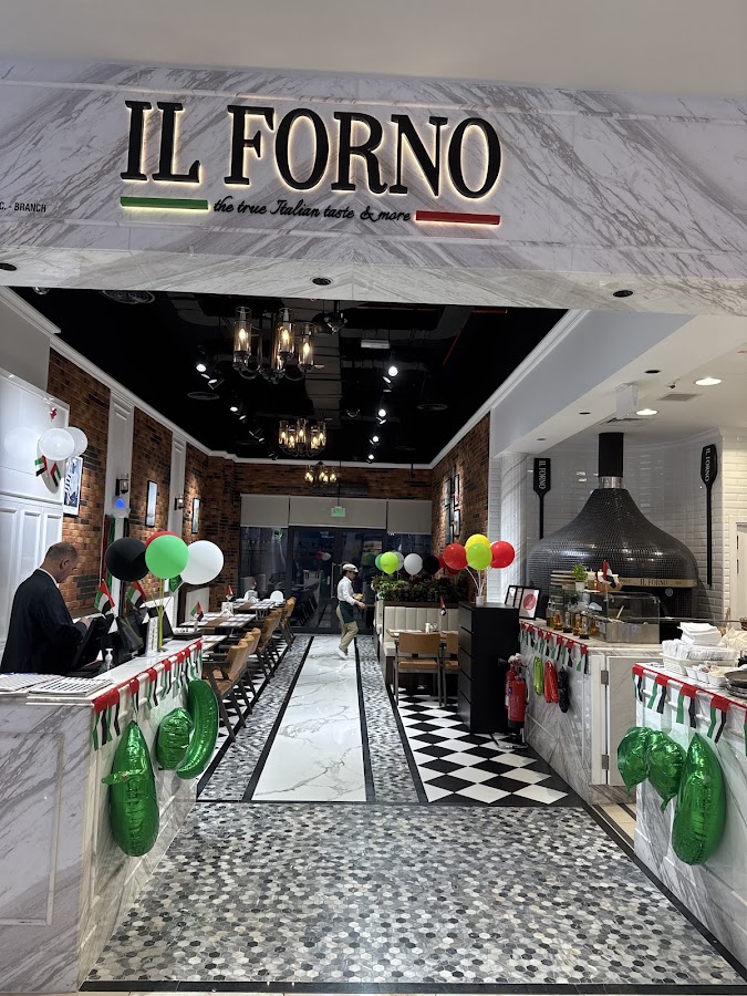 Il Forno, The Courtyard Mall