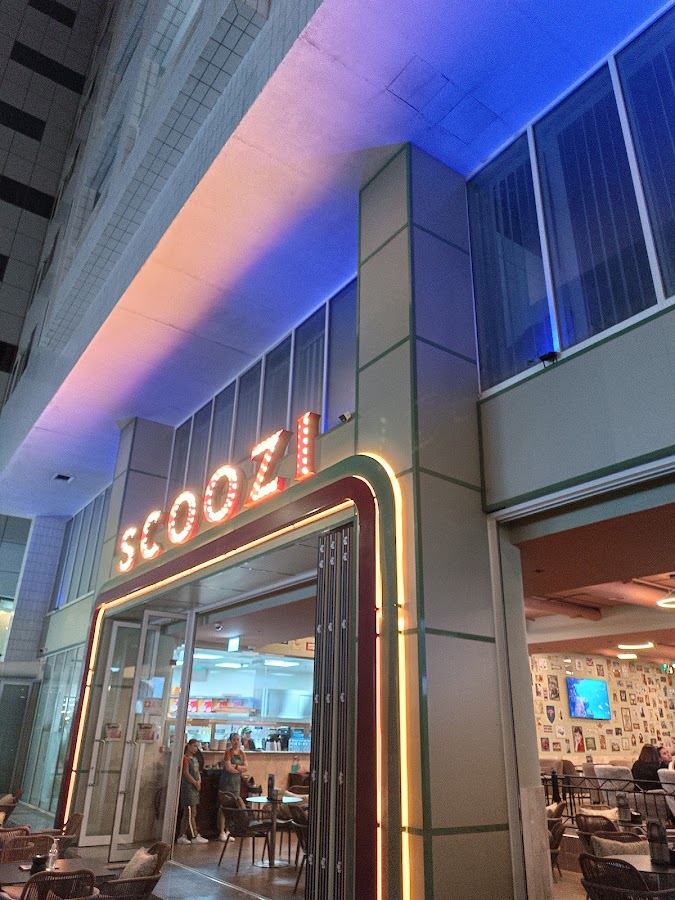 Scoozi Cafe