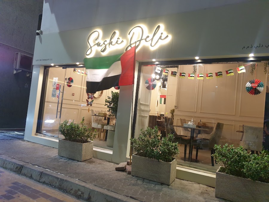Sushi deli restaurant مطعم سوشي دلي