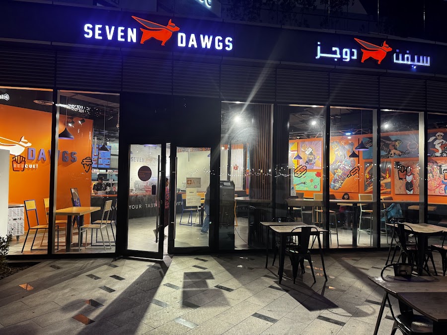 Seven Dawgs