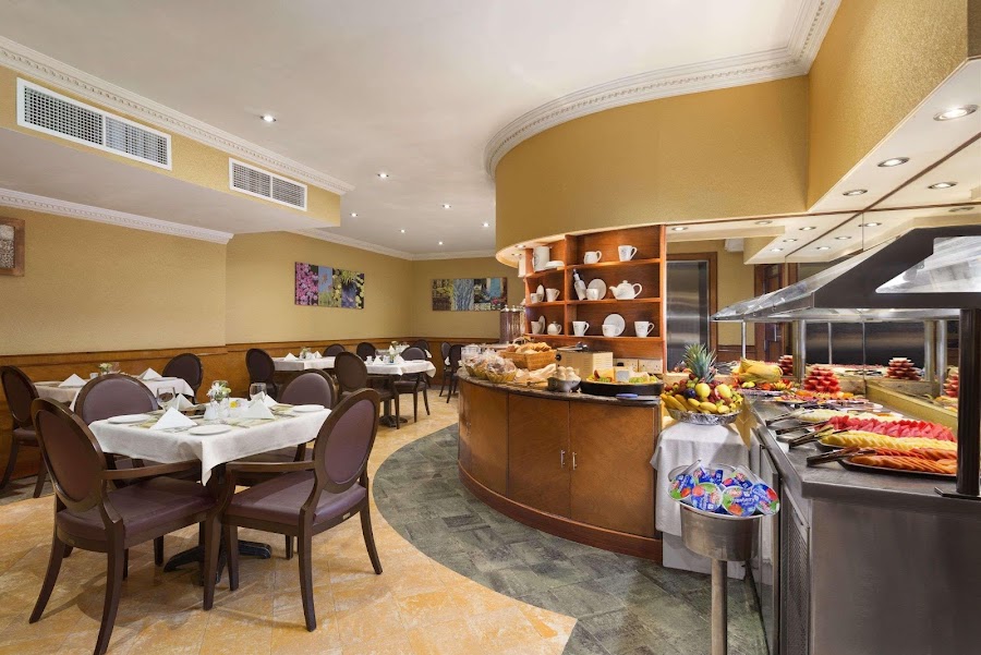 Diplomat Restaurant