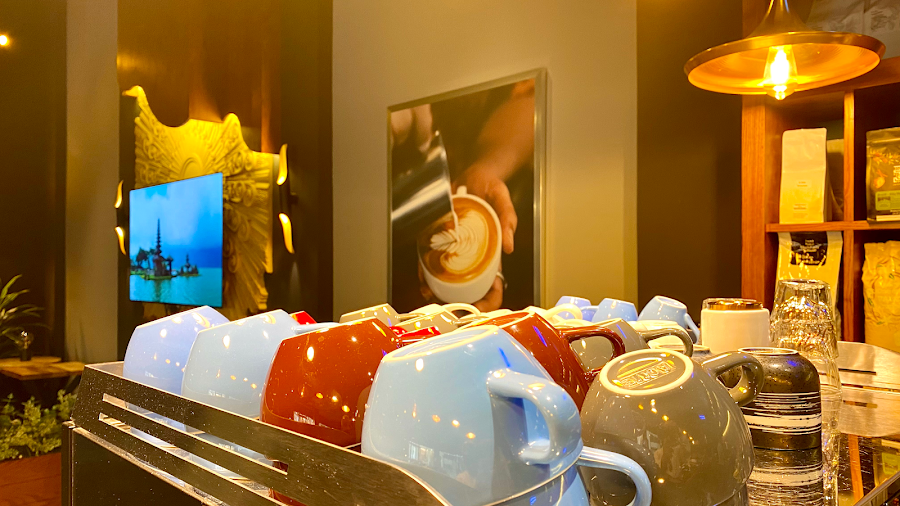 Latte Cafe, Madinat Zayed, Al Dhafra Region لاتيه كافيه مدينة زايد منطقة الظفرة