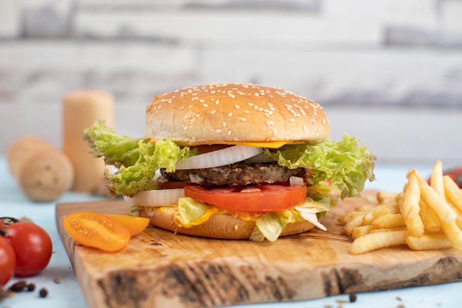 مطعم برجراتو BURGERATO RESTAURANT