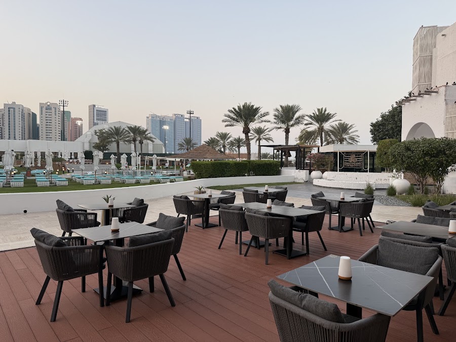 Khana Khazana Pub and Lounge Restaurant