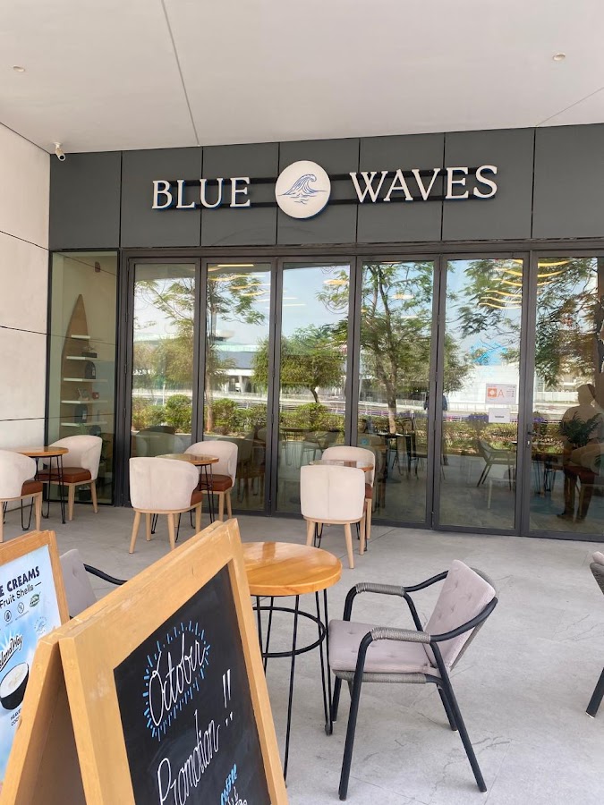 Blue waves cafe , بلو وايفز كافيه