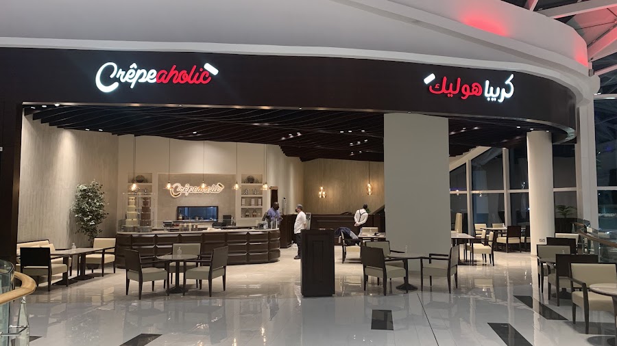 Crepeaholic Cafe