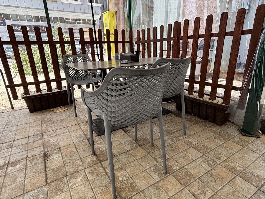 Zaytoun Stone Resturant مطعم زيتون ستون