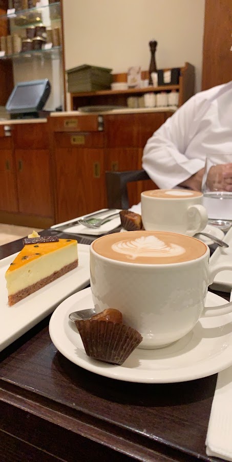 PATELLI COFFEESHOP كوفي شوب باتيلي