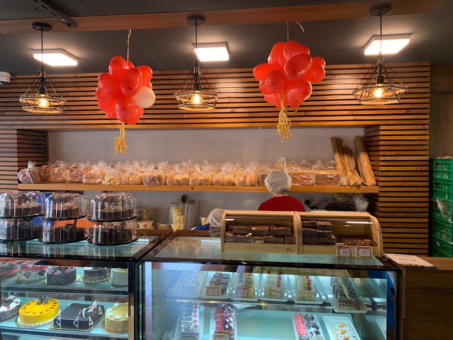 Hot Bake n Grill Bakery & Restaurant