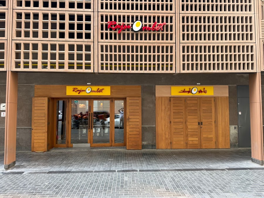 Raju Omlet Restaurant