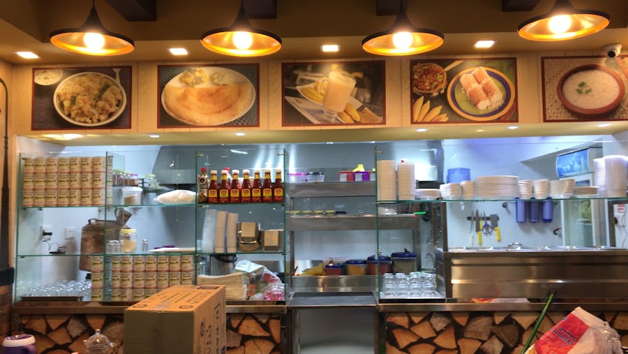 Fresh Samawar Tea Cafeteria