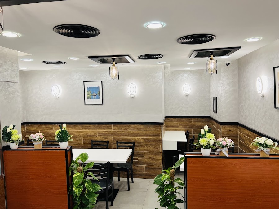 Amina Restaurant