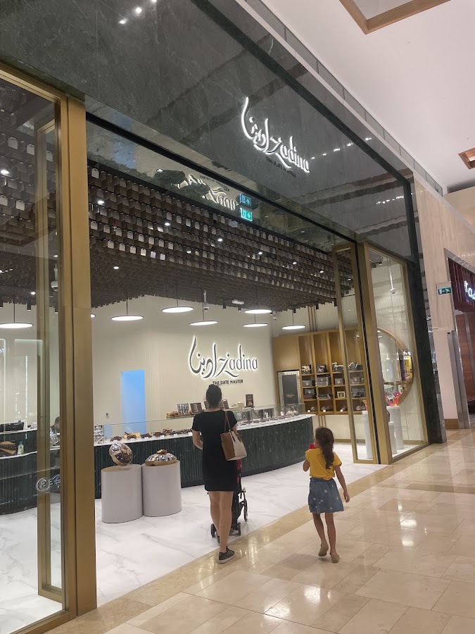 Zadina Yas Mall