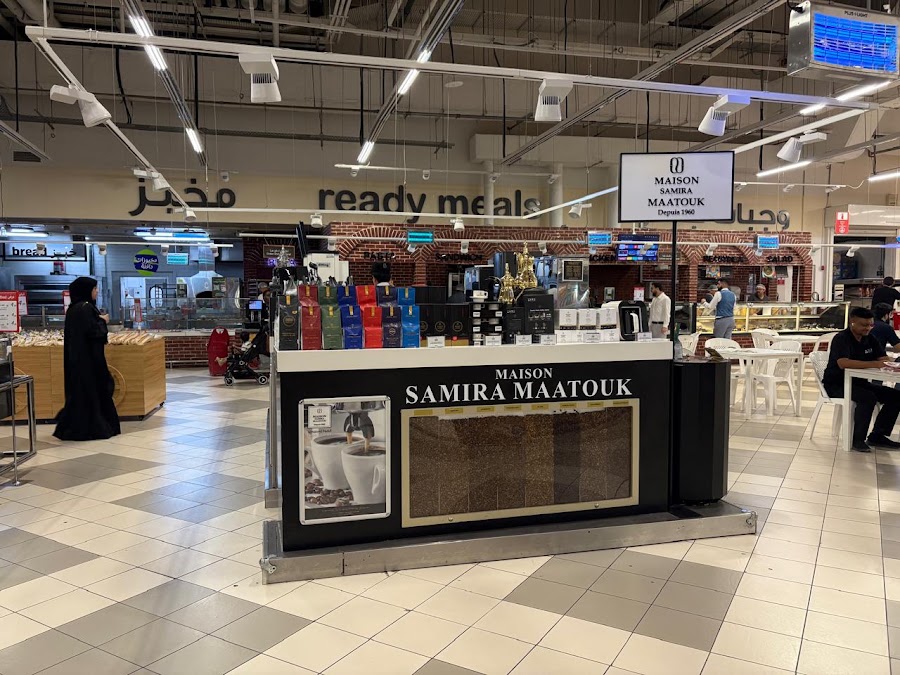 M&S Cafe