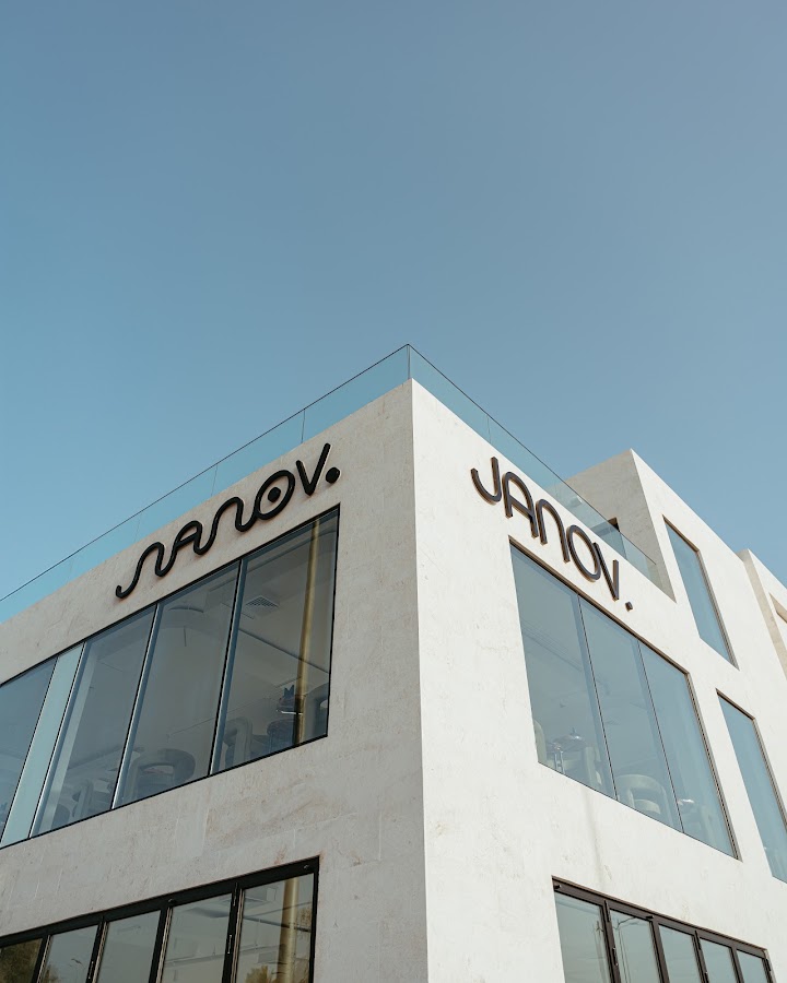 Janov